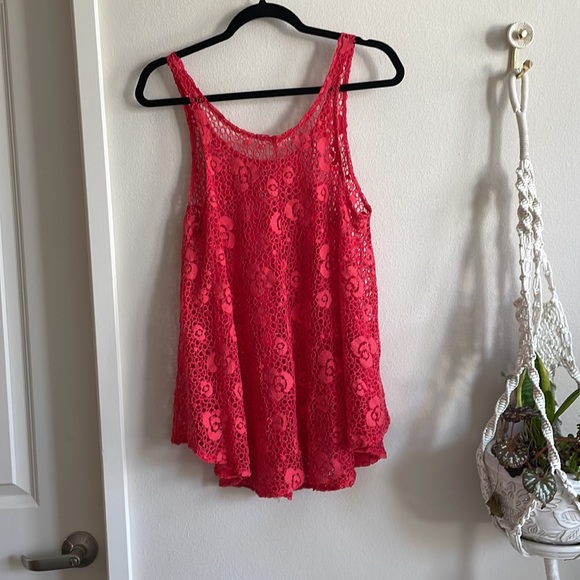 Staring at Stars Pink Lace Tank Top in Medium, EUC - Picture 3 of 3